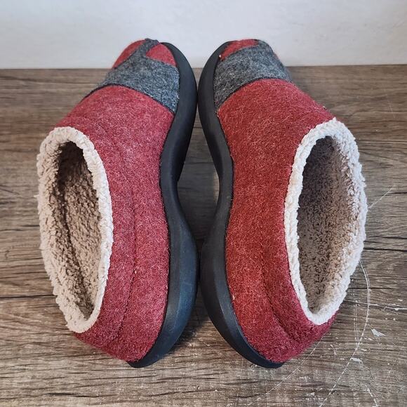 LL Bean Daybreak Scuffs Women's Cat Slippers Shoes Size 7 Red Wool Felt - Picture 5 of 9